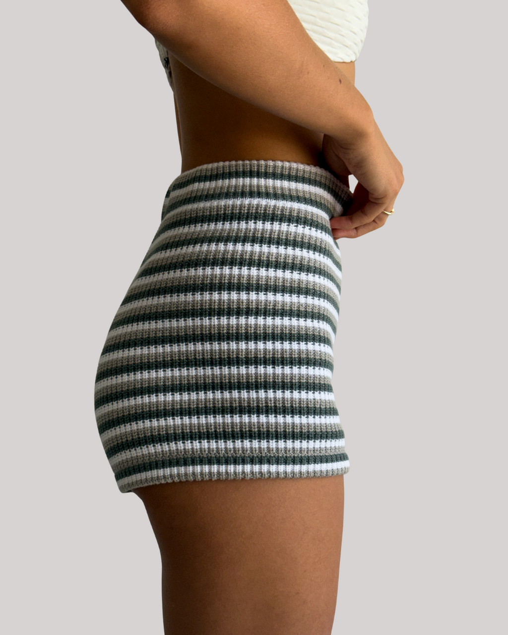 ISOLA KNIT SHORT
